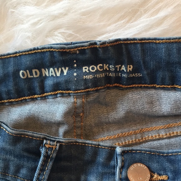 Old Navy Rockstar mid-rise skinny pants/ jeans - Picture 8 of 8
